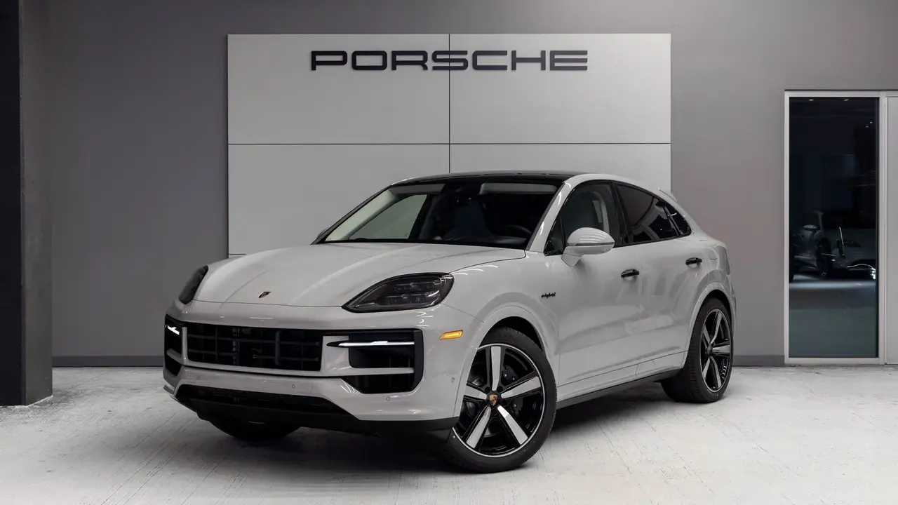 Porsche Cayenne E-Hybrid 2025 Fiyatları