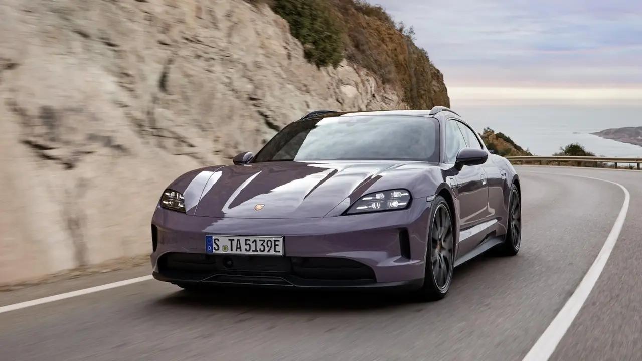 Porsche Taycan 4S Sport-Turismo 2025