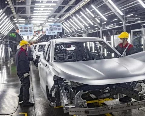 ABD’nin Gümrük Vergileri Türkiye Otomotiv Sektörüne Etkileri