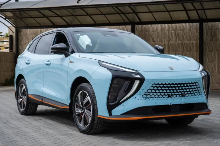 2025 Forthing T5 EVO Önden Görünüşü