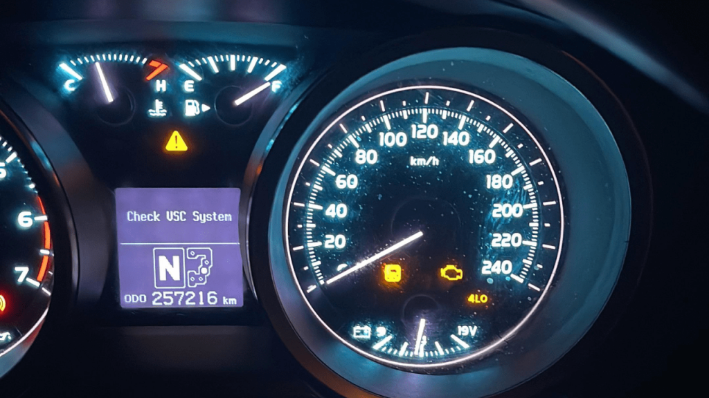 Toyota Vsc Und Motorkontrollleuchte